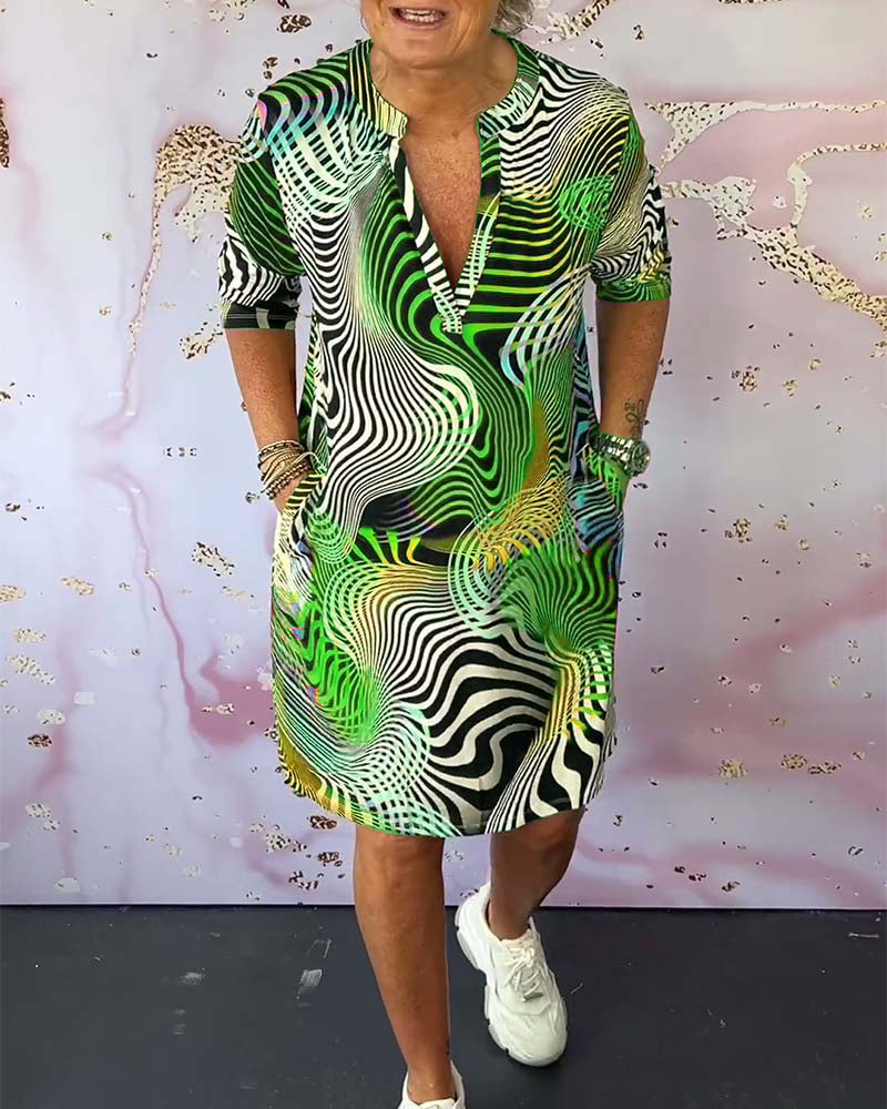 Abito scollo a V colorato