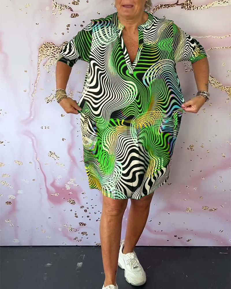 Abito scollo a V colorato