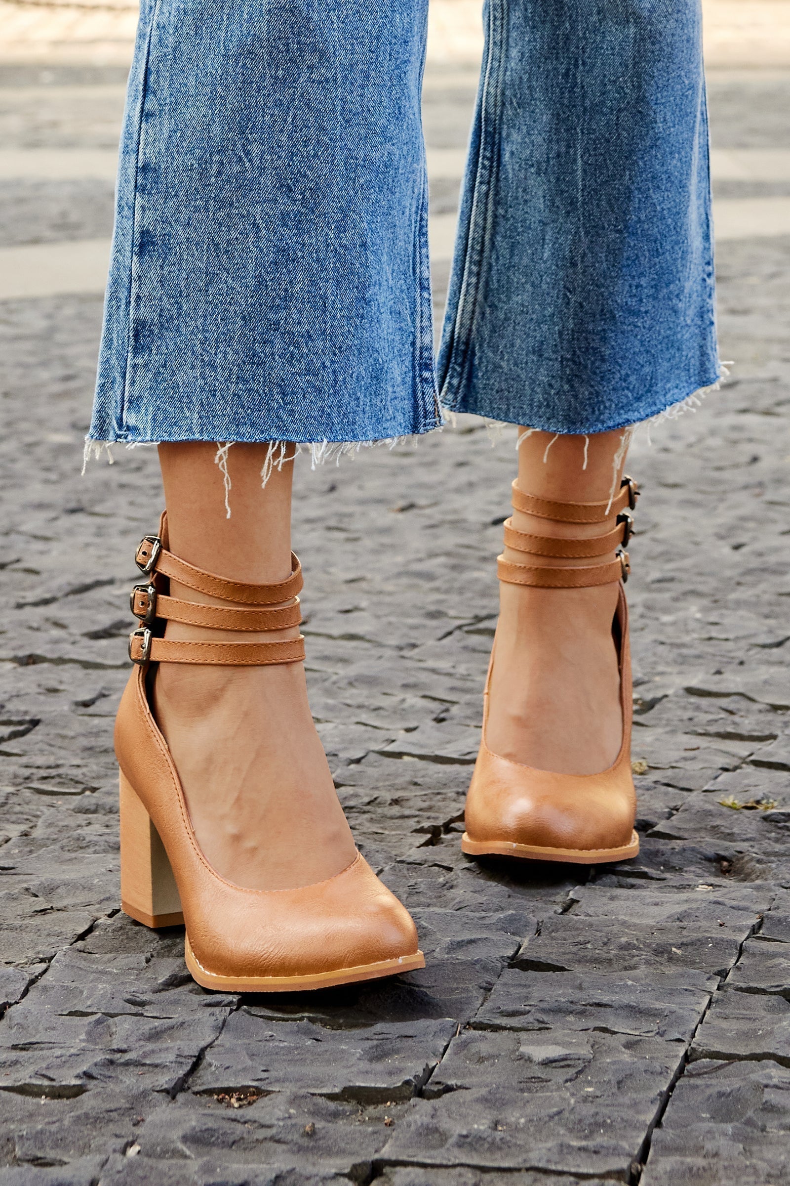 Casilda | Sandali con Cinturino alla Caviglia e Tacco Largo