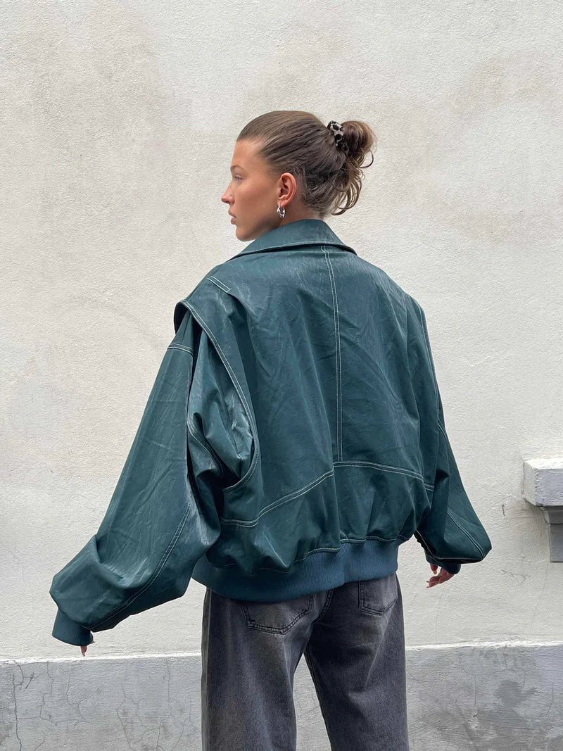 Freja – Giacca oversize a contrasto con vestibilità alla moda